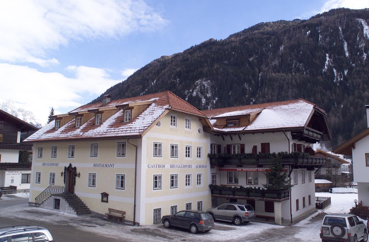 Hotel Bruggerwirt Anterselva di Mezzo Bagian luar foto